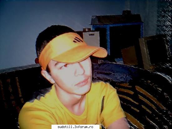 POZEEEE!!=)) - va mai dau una.... :D (mai confuza asa) - Contact